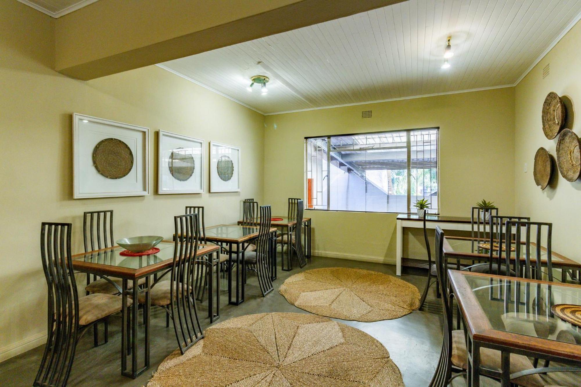 Pumleni Guesthouse Hartbeespoort Eksteriør billede