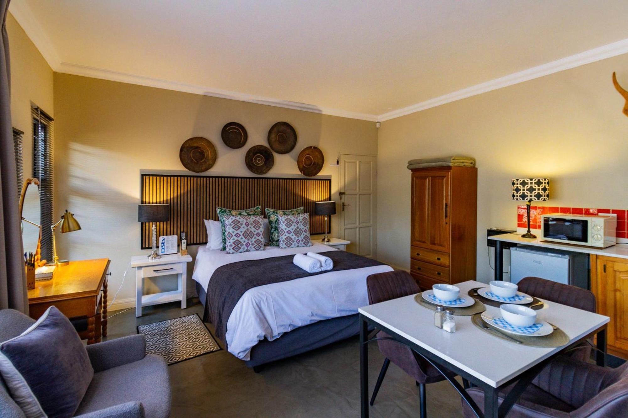 Pumleni Guesthouse Hartbeespoort Eksteriør billede