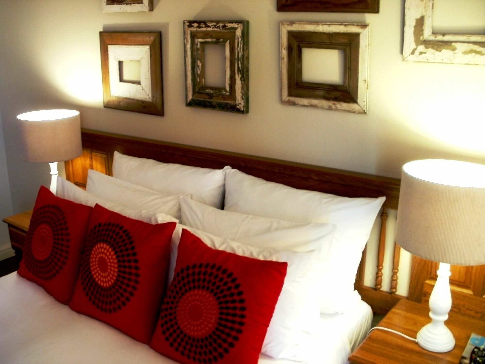Pumleni Guesthouse Hartbeespoort Eksteriør billede